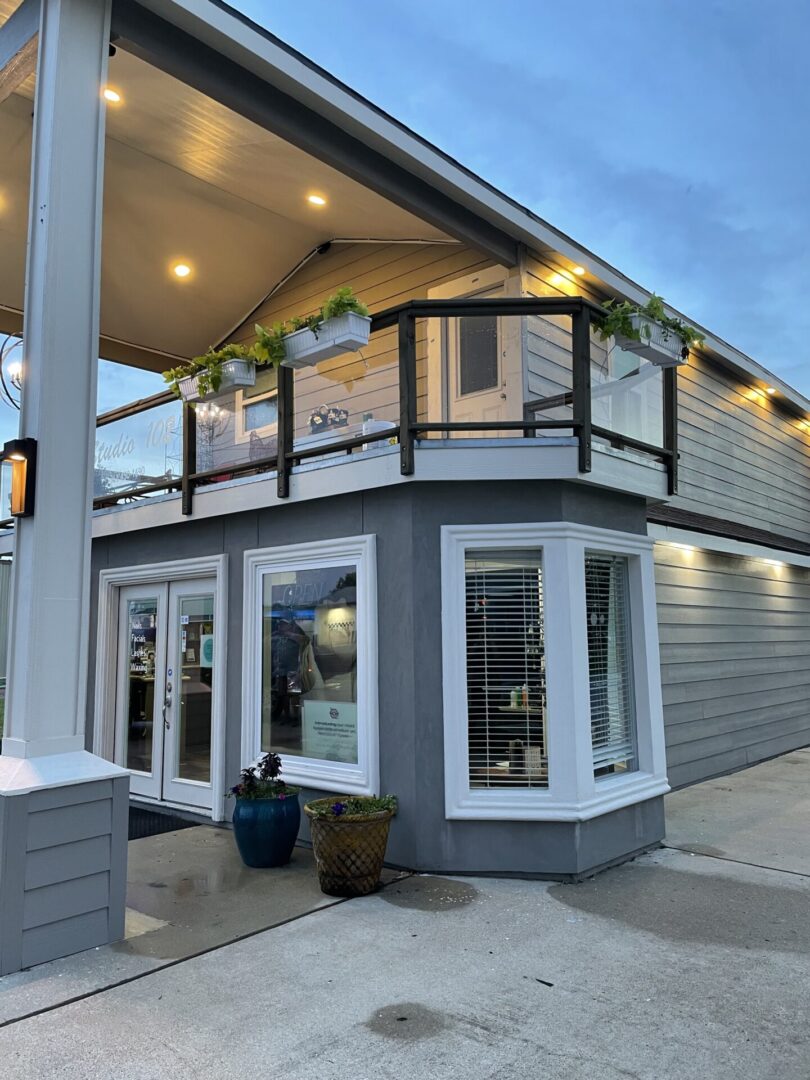 Studio 102 Salon, Barbershop and MedSpa